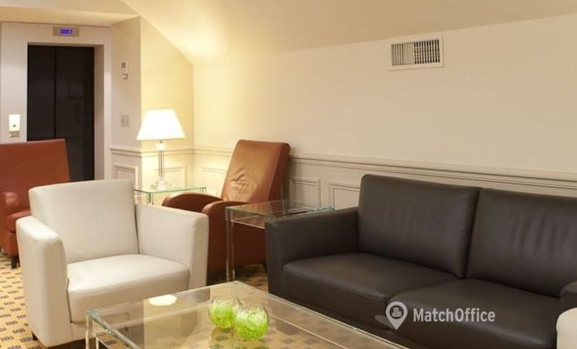 1076 m² Business park in Columbus, OH, North High Street 711 (43215) - 1 | MatchOffice