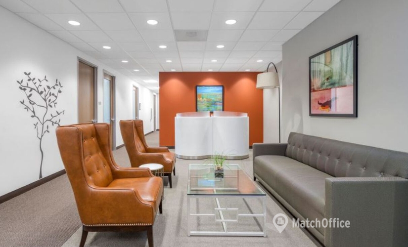 1076 m² Coworking space  in Madison,	 WI, East Washington Avenue 811 (53703) - 4 | MatchOffice.com