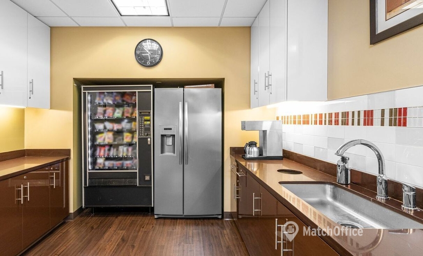 Virtual office space in Hamilton Township, NJ, 100 Horizon Center Blvd (08691) - 1 | MatchOffice.com