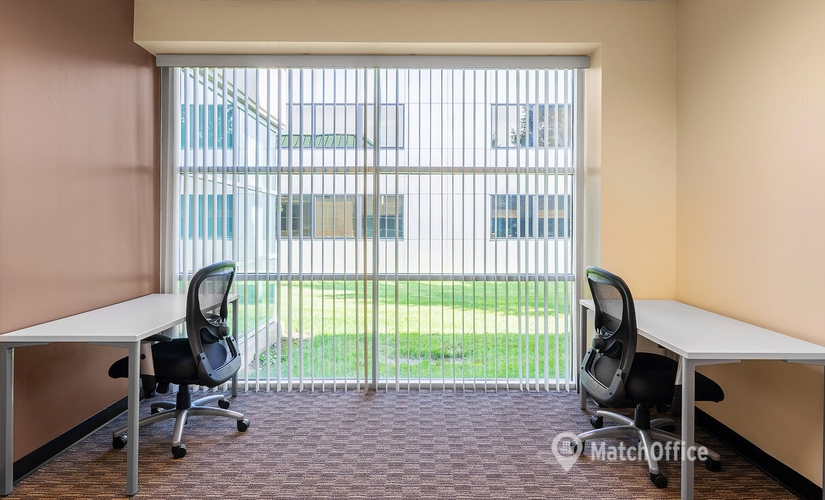 2691 m² Business center in Williamsville, NY, 300 International Drive (14221) - 2 | MatchOffice.com