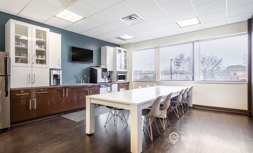 1076 m² Conference center in Portsmouth, 170 Commerce Way (03801) - 3 | MatchOffice.com