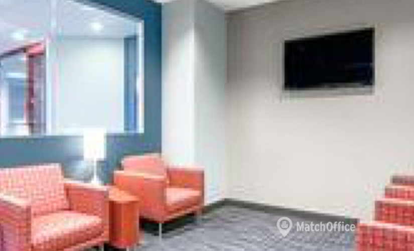 1076 m² Conference room in Scottsdale, AZ, East Greenway Parkway 7047 (85254) - 1 | MatchOffice.com