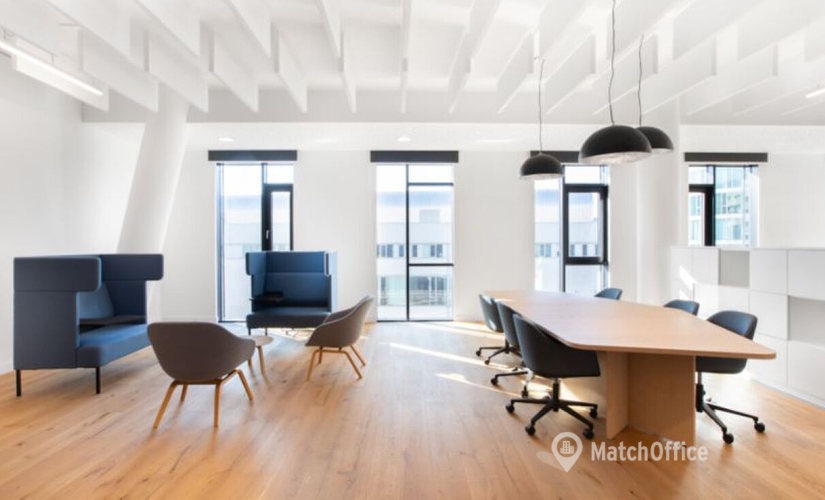 1076 m² Conference room in Boston, MA, 35 Village Road (01949) - 3 | MatchOffice.com