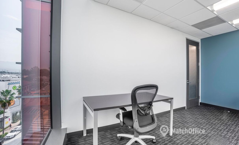 1076 m² Conference room in Los Angeles, CA, Lankershim Boulevard 5250 (91601) - 2 | MatchOffice