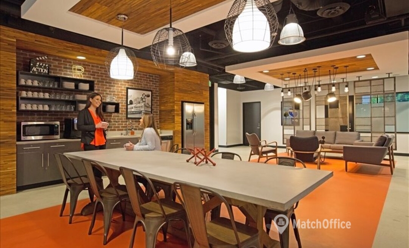 1076 m² Convention center in Orlando, FL, The Grove Drive 4757 (34786) - 1 | MatchOffice.com