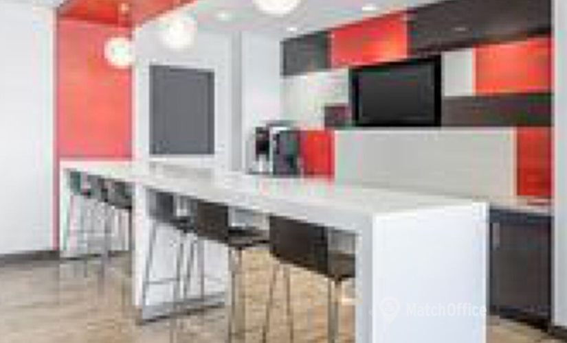 1076 m² Conference center in Miami, FL, Southeast 2nd Avenue 333 (33131) - 0 | MatchOffice.com