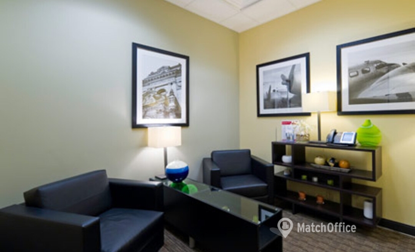 1076 m² Convention center in Pearland, TX, 11200 Broadway (77584) - 1 | MatchOffice.com