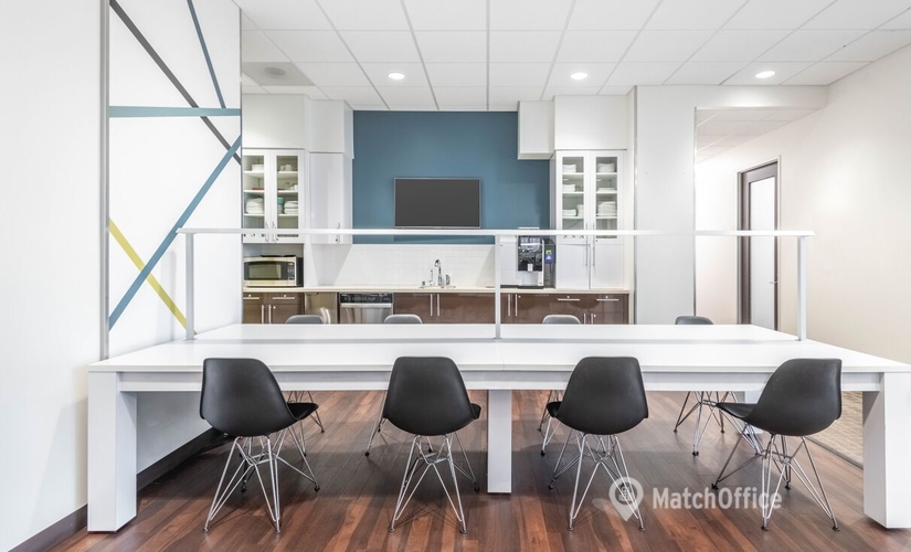 2691 m² Coworking  in San Diego, CA, 2305 Historic Decatur Road (92106) - 4 | MatchOffice.com