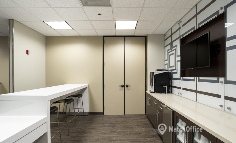 1076 m² Conference center in Rolling Hills, CA, Deep Valley Drive 609 (90274) - 1 | MatchOffice