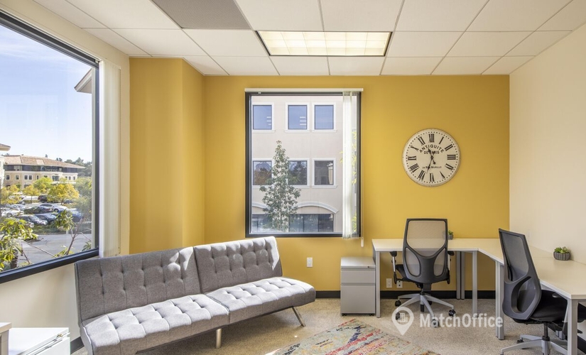 2799 m² Co-working in Westlake Village, CA, 2945 Townsgate Road (91361) - 1 | MatchOffice.com