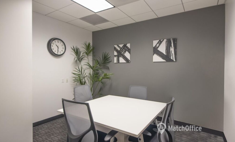 1076 m² Conference room in Bellevue, WA, 800 Way (98004) - 3 | MatchOffice.com