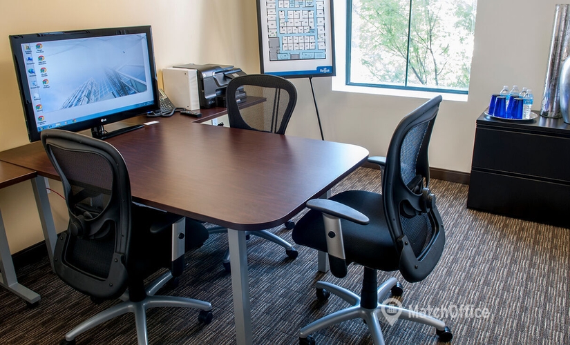 9688 m² Co-working  in Savannah, GA, 100 Bull Street (31401) - 2 | MatchOffice