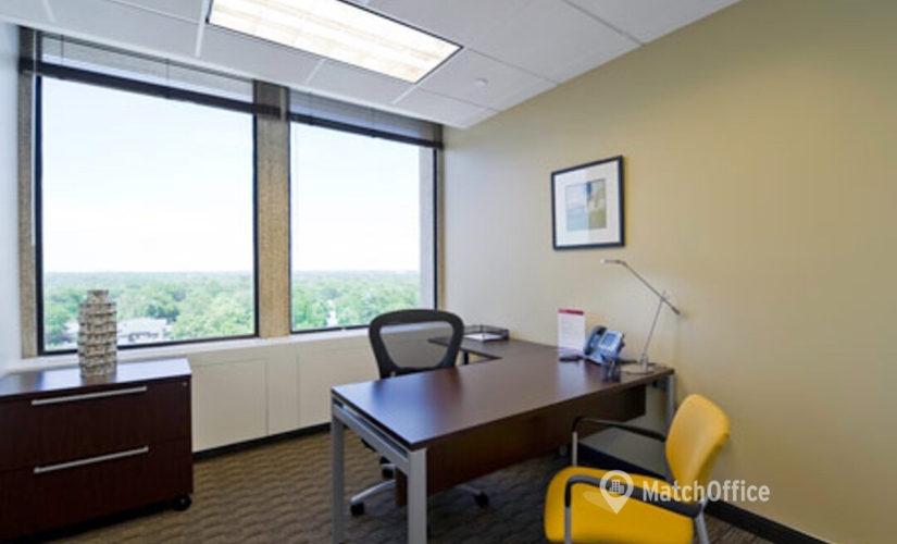 1076 m² Conference center in Clayton, MO, 7733 Forsyth Boulevard (63105) - 1 | MatchOffice