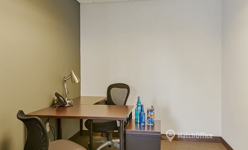 Virtual office space in Aurora, CO, 3190 South Vaughn Way (80014) - 4 | MatchOffice