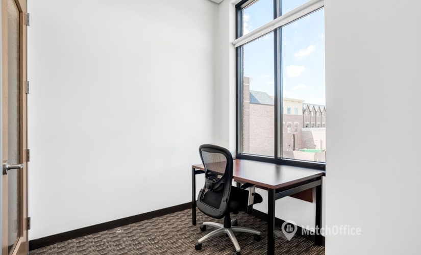 2314 m² Business space in Naperville, IL, 50 South Main Street (60540) - 0 | MatchOffice