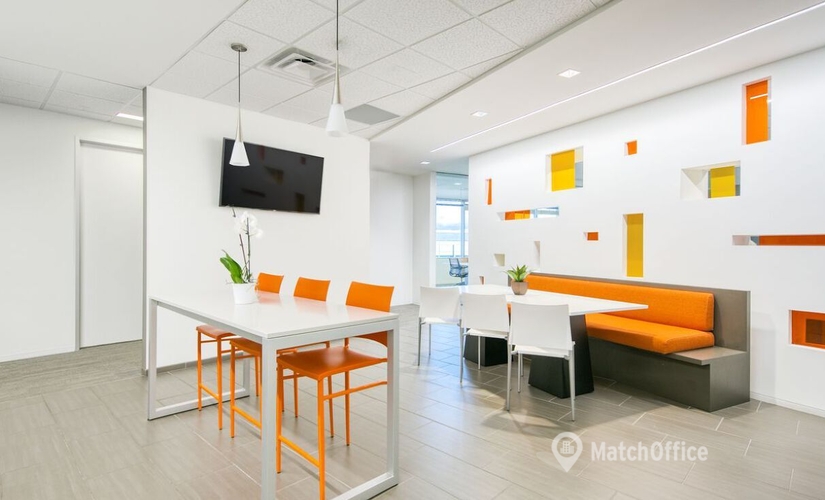 Virtual office space in Nashville, TN, 40 Burton Hills Boulevard (37215) - 1 | MatchOffice