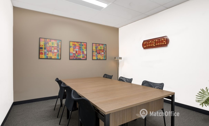 Virtual office space in Burbank, CA, 4100 W. Alameda Avenue (91505) - 3 | MatchOffice