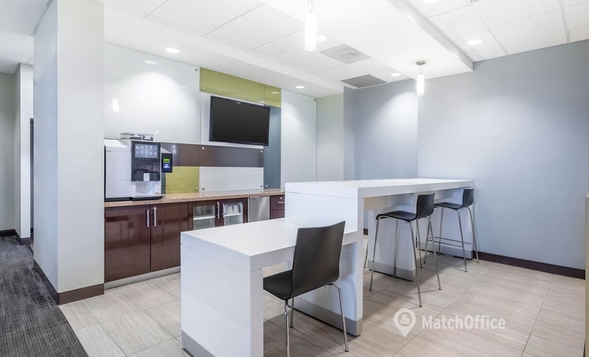 2691 m² Coworking space in Miami, FL, 7900 Oak Lane (33016) - 3 | MatchOffice.com