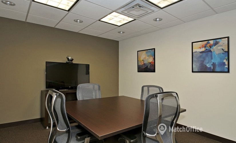 2691 m² Shared workspace  in Chicago, IL, 1010 Lake Street (60301) - 3 | MatchOffice.com