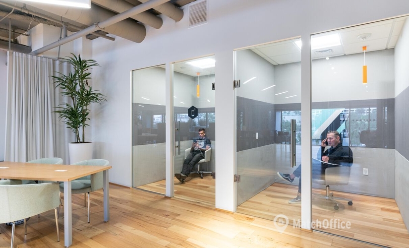 Virtual office space in Los Angeles, CA, 145 S. Fairfax Avenue (90036) - 4 | MatchOffice.com