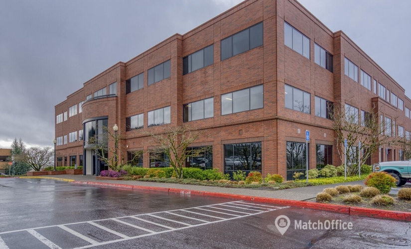 2691 m² Co-working  in Clackamas, OR, 10121 SE Sunnyside Road (97015) - 3 | MatchOffice.com