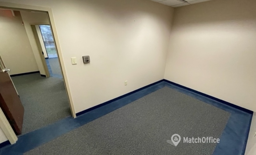 2539 m² Office up for rent in Chesapeake, VA, Greenbrier Circle 860, 23320 - 2 | MatchOffice