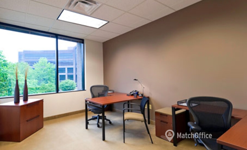 Virtual office space in Independence, OH, 6100 Oak Tree Boulevard (44131) - 1 | MatchOffice