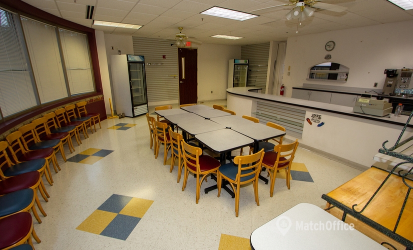 1056 m² Business center in Norfolk, VA, Lake Wright Drive 5800 (23502) - 2 | MatchOffice.com