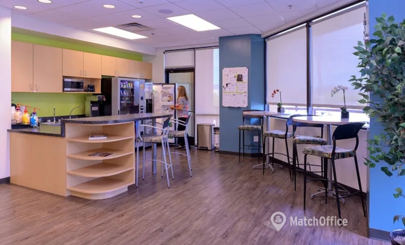 3229 m² Business park in Phoenix, AZ, 15331 W. Bell Road Suite 212  (85374) - 1 | MatchOffice