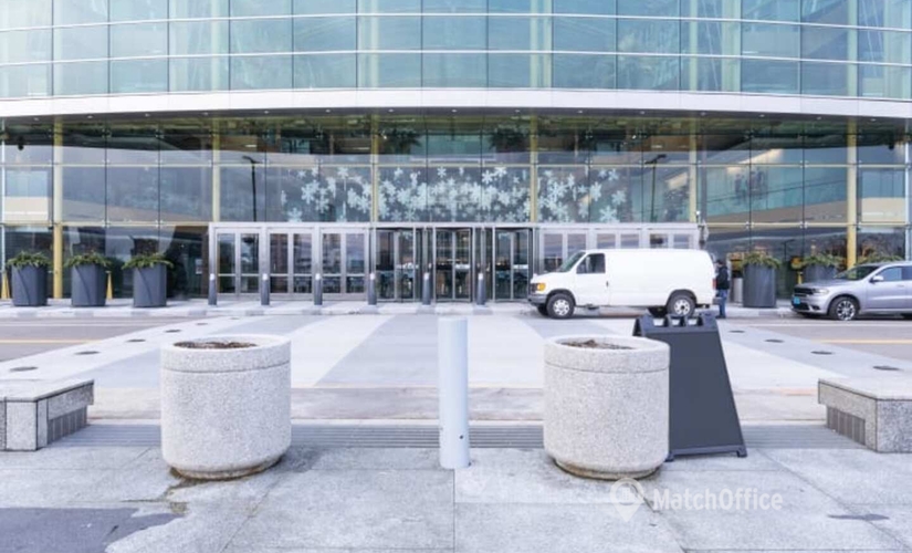 8611 m² Co-working  in Detroit, MI, 22007 Woodward (48220) - 1 | MatchOffice.com