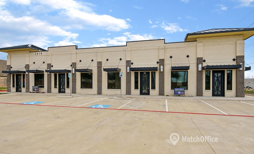 131 m² Shared office  in Dallas, TX, Marsh Lane 2414 (75006) - 0 | MatchOffice.com