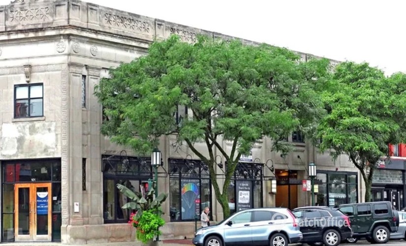 100 m² Conference center in Birmingham, MI, 135 N. Old Woodward Ave (48009) - 0 | MatchOffice.com