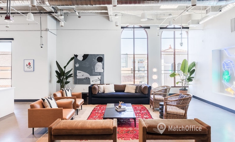 2153 m² Shared workspace  in Las Vegas, NV,  6543 South Las Vegas Boulevard  (89119) - 4 | MatchOffice