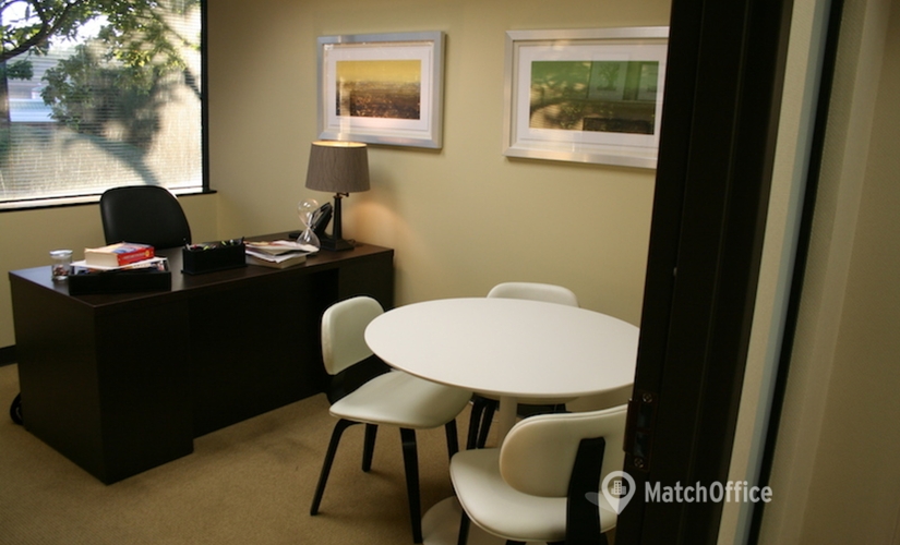 6458 m² Business park in Louisville, KY, 4965 U.S. Highway 42 (40222) - 1 | MatchOffice.com