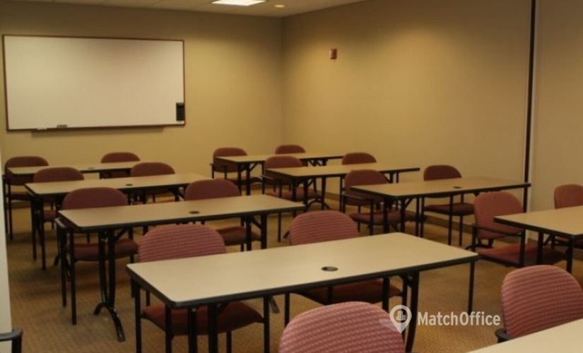 592 m² Conference hall in Louisville, KY, 9900 Corporate Campus (40223) - 3 | MatchOffice.com