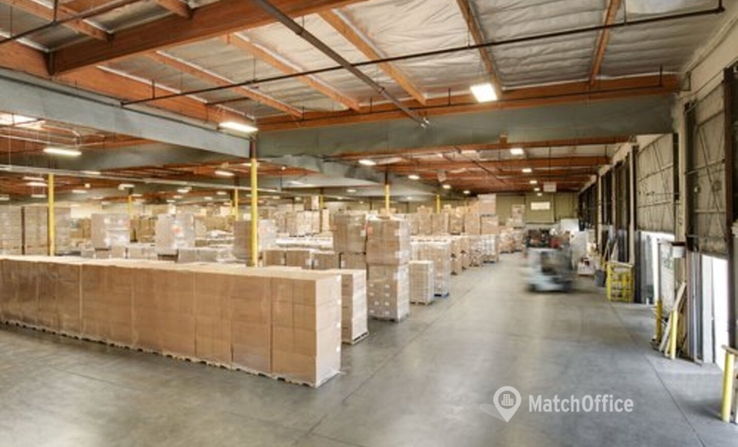 26910 m² Business center in Los Angeles, CA, 2690 Pellissier Place (90601) - 4 | MatchOffice