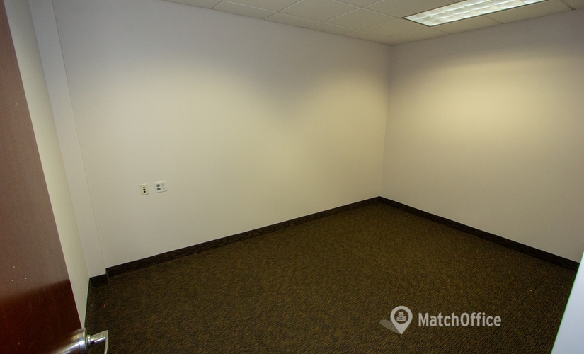 2706 m² Serviced office in Norfolk, VA, 5800 Lake Wright Drive (23502) - 4 | MatchOffice.com