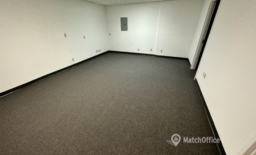 Office South Perimeter Road 1925 33309 Fort Lauderdale, FL