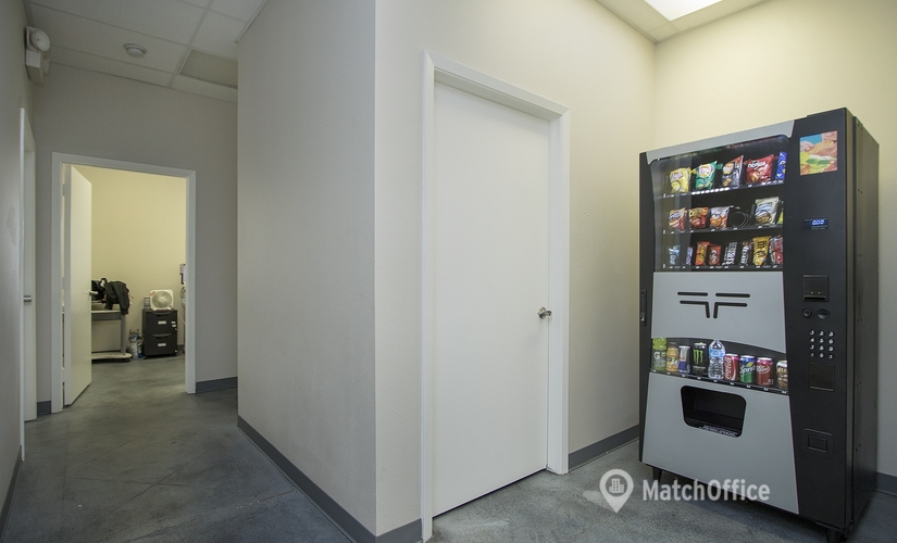 1500 m² Convention center in League City, TX, Columbia Memorial Parkway 381 (77565) - 3 | MatchOffice.com