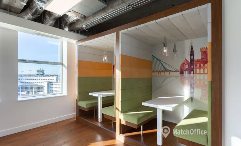 100 m² Business center in Arlington, VA, 2611 S Clark Street (22202) - 2 | MatchOffice.com