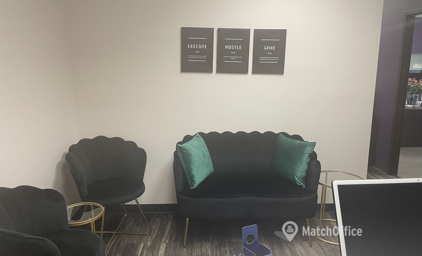 934 m² Business space in Dallas North, TX, West Mockingbird Lane 1111 (75247) - 1 | MatchOffice.com