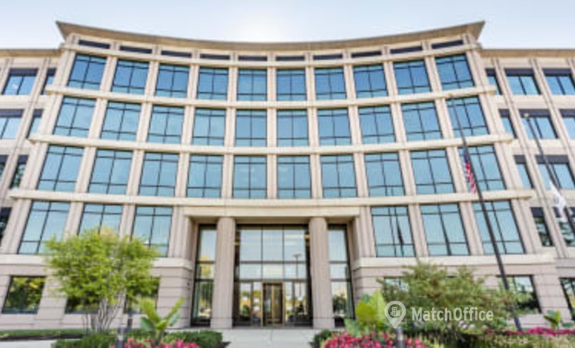 2691 m² Business park in St. Charles, IL, 999 Oakmont Plaza Dr (60559) - 1 | MatchOffice