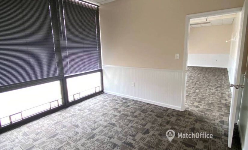 4163 m² Business space in Chesapeake, VA, Greenbrier Cir (23320) - 4 | MatchOffice.com