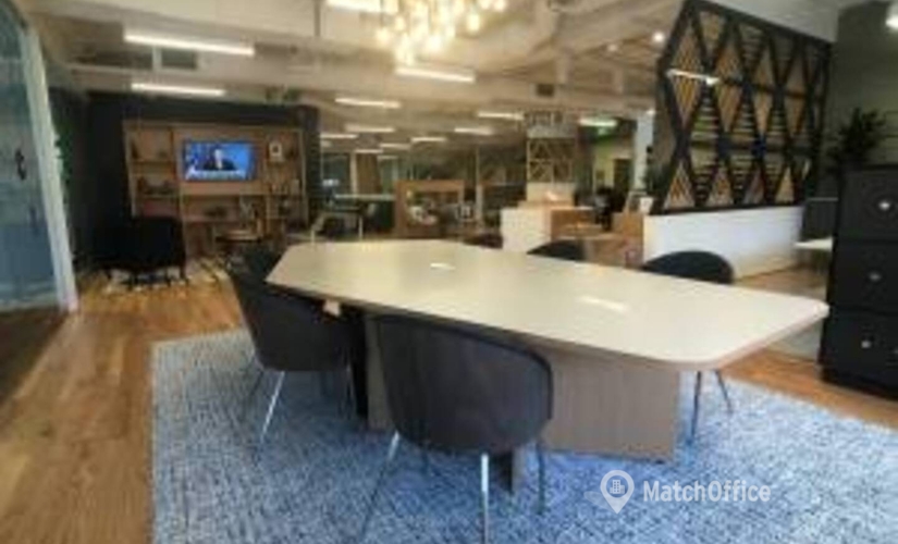 Virtual office space in Los Angeles, CA, 360 N. Pacific Coast Highway (90245) - 4 | MatchOffice.com