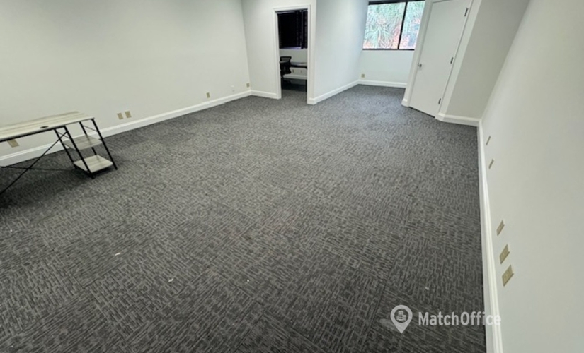 Office Northlake Boulevard 4362 33410 Palm Beach Gardens, FL