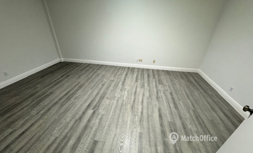 Office Northlake Boulevard 4362 33410 Palm Beach Gardens, FL