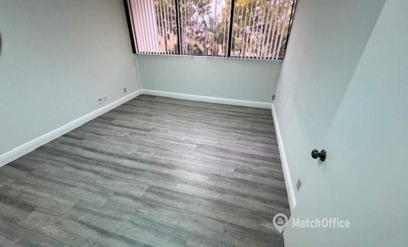 Office Northlake Boulevard 4362 33410 Palm Beach Gardens, FL