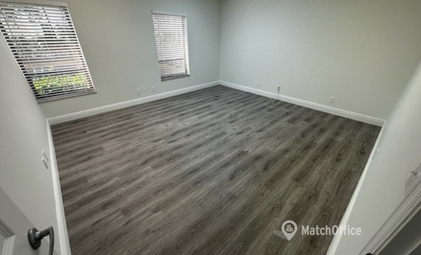 593 m² Serviced office in West Palm Beach, FL, Corporate Way 5725 (33407) - 1 | MatchOffice.com