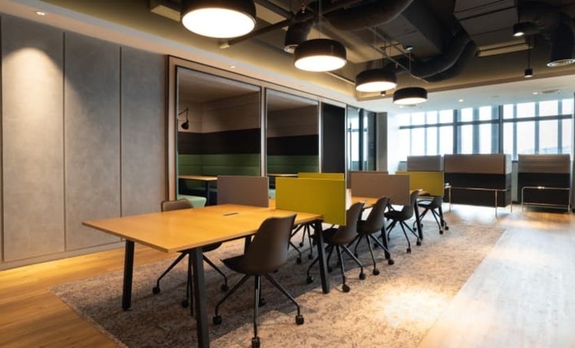 Virtual office in Houston, TX, 6671 Southwest Fwy (77074) - 2 | MatchOffice.com