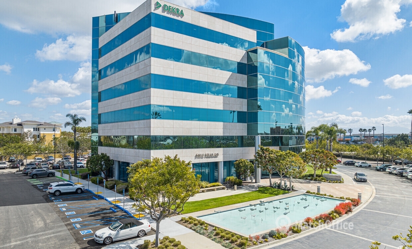 230 m² Meeting room in Oxnard, CA, 1000 Town Center Drive (93036) - 2 | MatchOffice.com